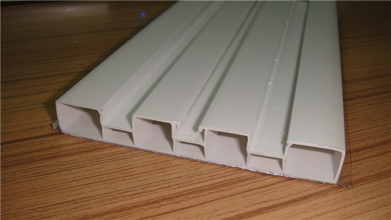 裝修中踢腳線該如何選擇? 裝修中踢腳線該如何選擇?